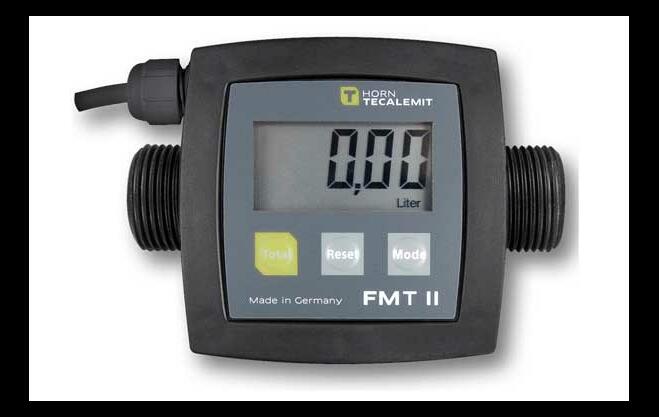 Débitmètre électronique FMT II avec émetteur impulsions à droite